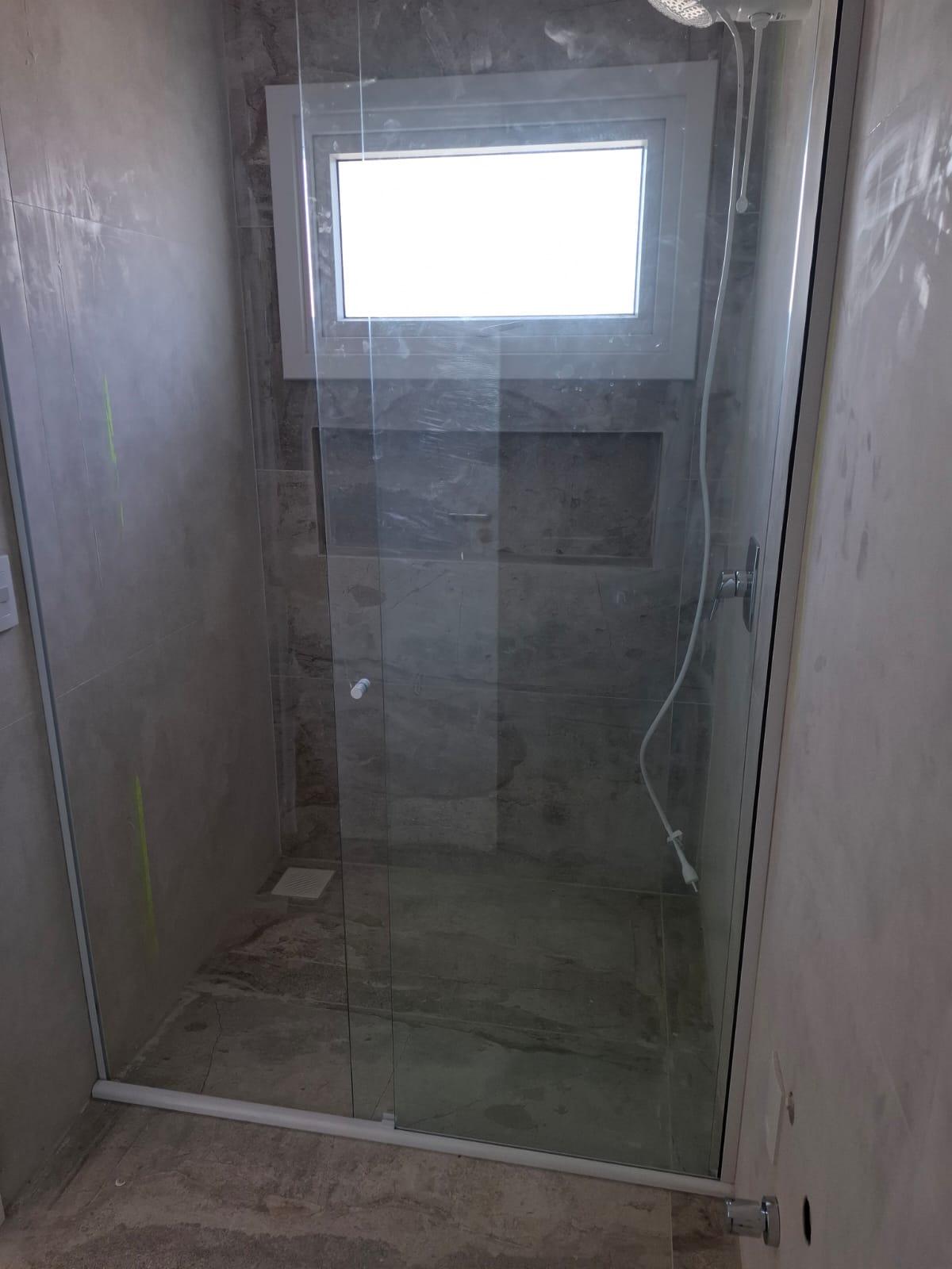 Sobrado Muito bem Construído em Garopaba — foto 3