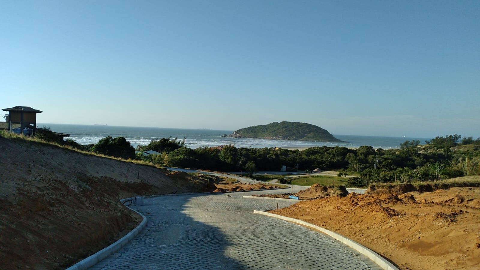 Condomínio na frente do Mar — foto 2
