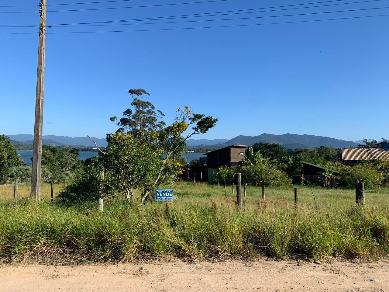 Terreno beira de lagoa — foto 2