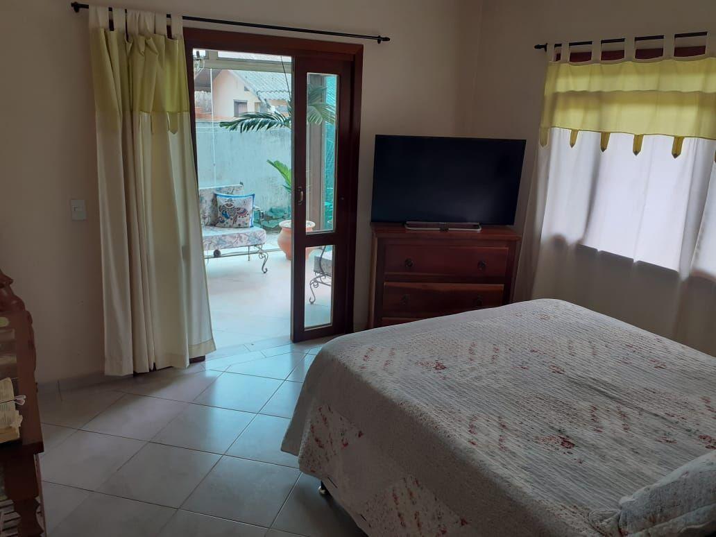 Casa térrea com piscina em Garopaba — foto 5