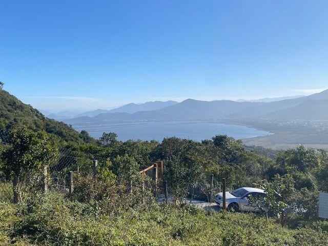 Terreno especial no Morro da Silveira