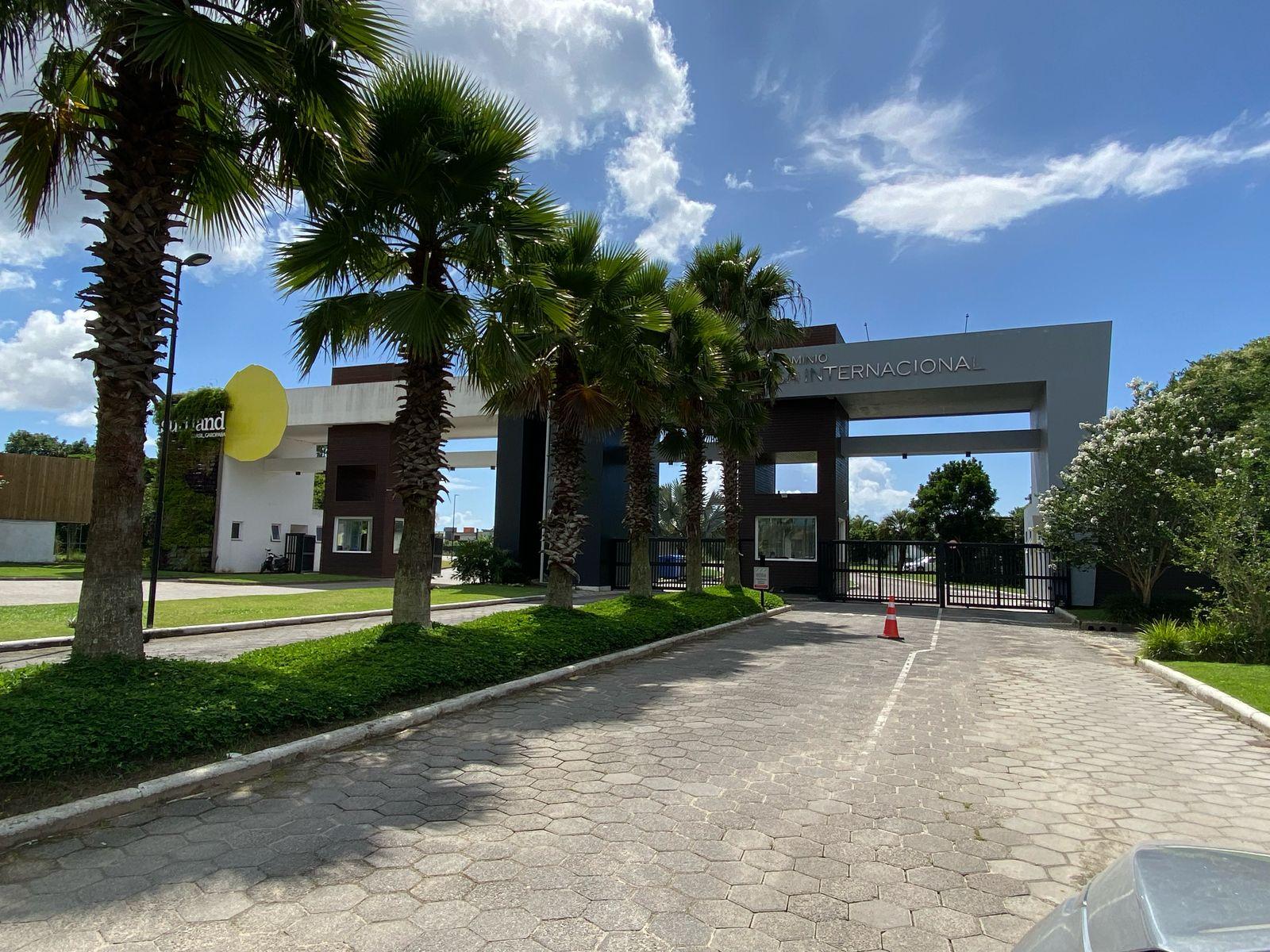 Terreno de esquina no rosa Internacional — foto 2