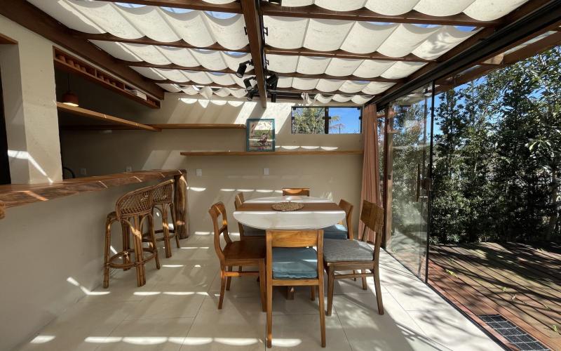 Casa na beira do Canal Ferrugem